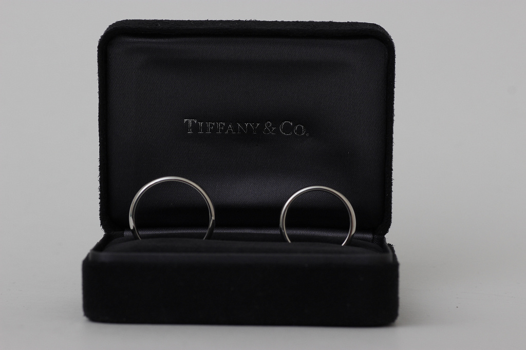 Комплект из двух обручальных колец Tiffany & Co Classic Wedding Bang